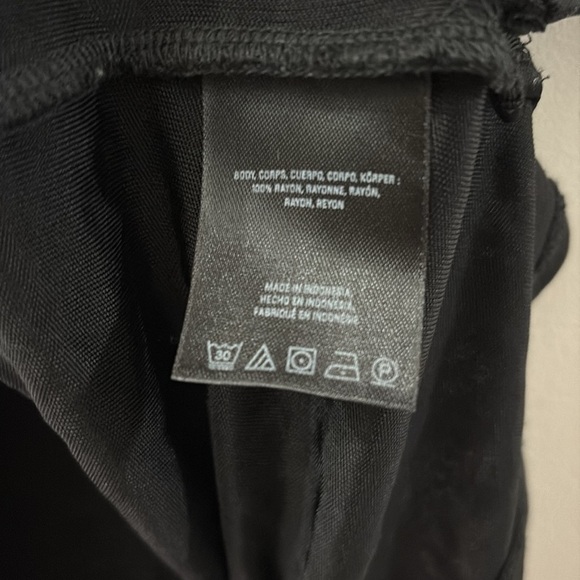 Anthropologie Black spaghetti strap tank - XL - cowl neck - Picture 4 of 5